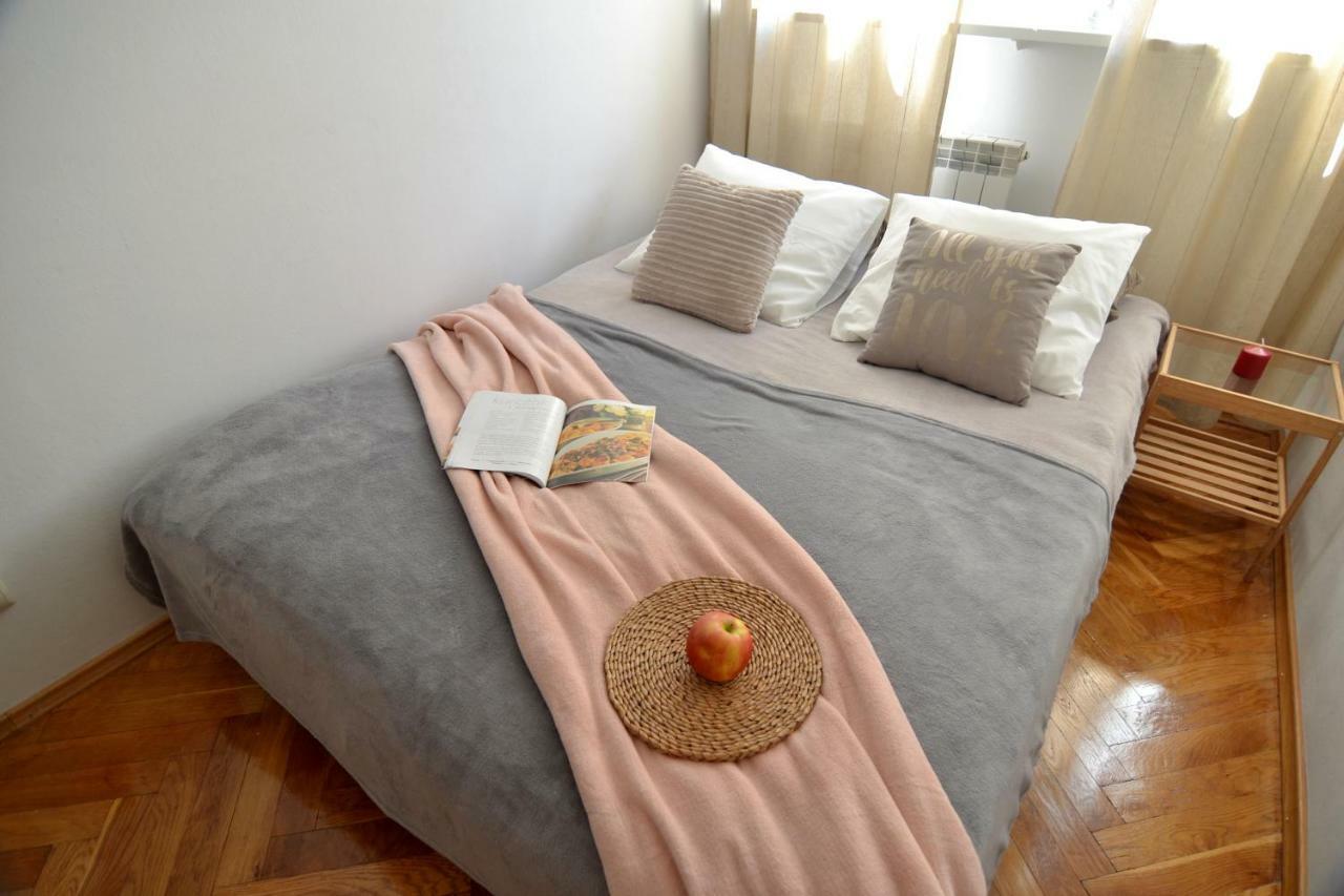 Sloneczny Apartament Grzybowska Varsavia Esterno foto